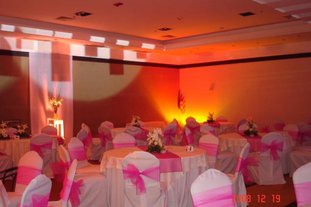 Amerian Hotel Casino Gala Resistencia Exterior photo